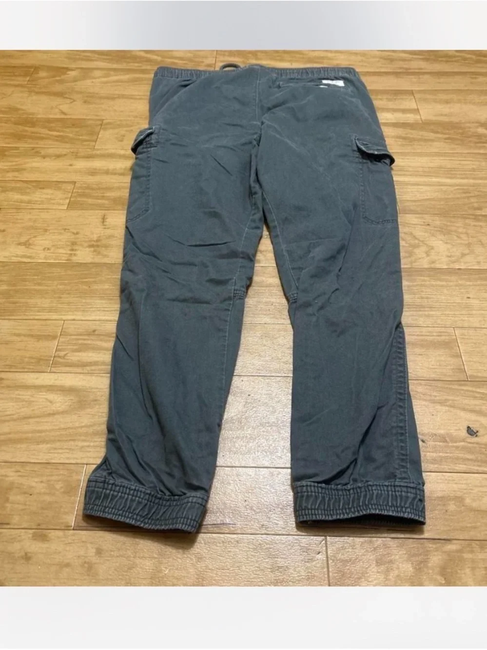 Abercrombie & Fitch Men's Charcoal Cargo Joggers
